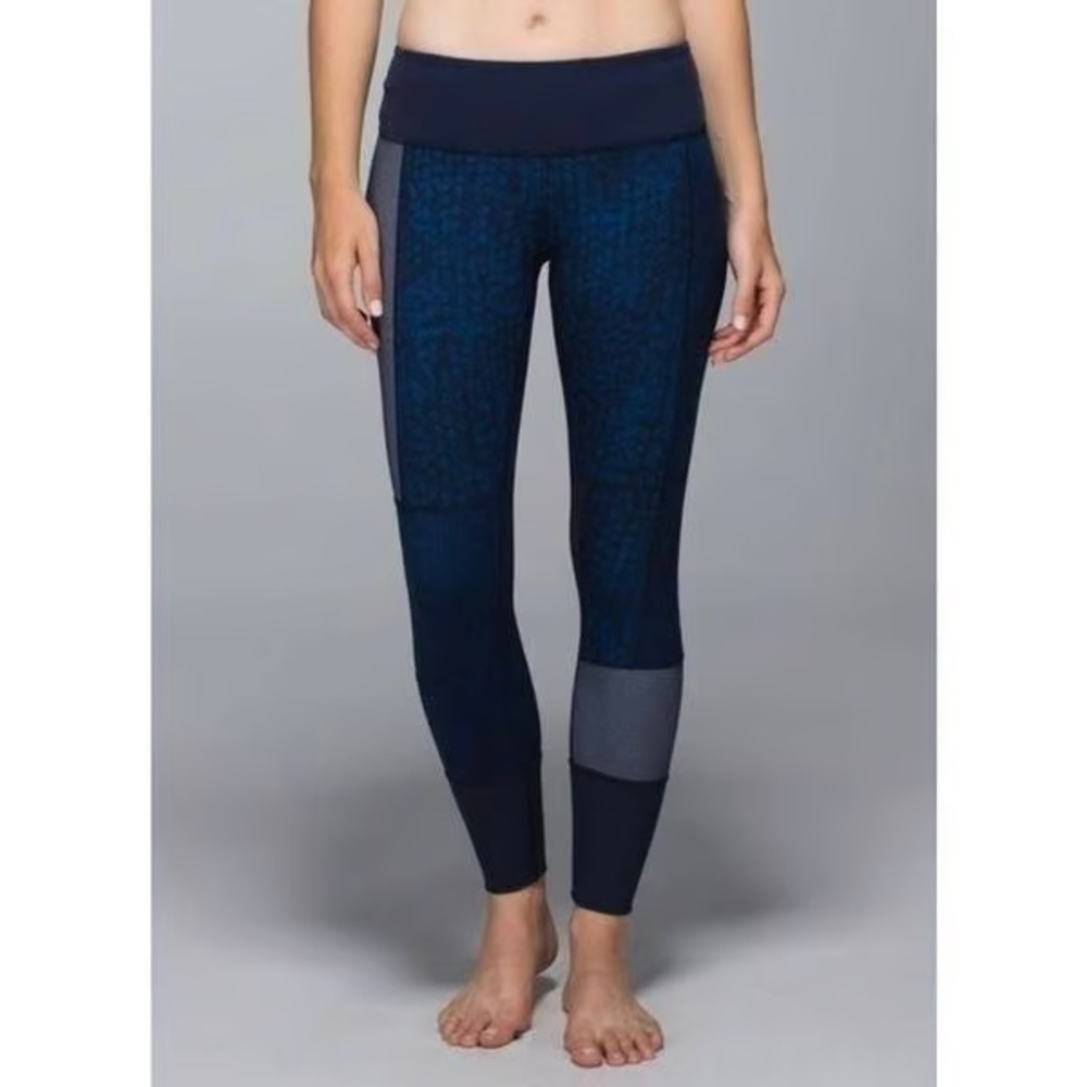 LULULEMON S.E. KANOKO TWIST INKWELL BLUE WUNDER UNDER PANT*Full-On Luon(Sashiko)
